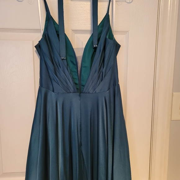Alyce Paris Prom/Bridesmaid Dress - Picture 4 of 8